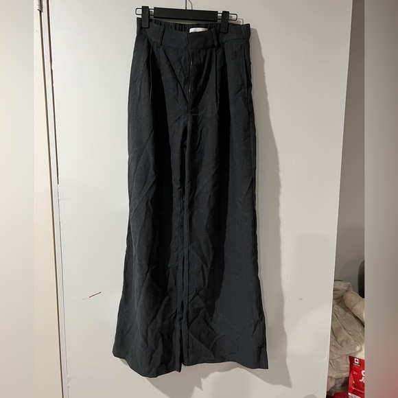 Abercrombie & Fitch wide leg trousers - Picture 1 of 4